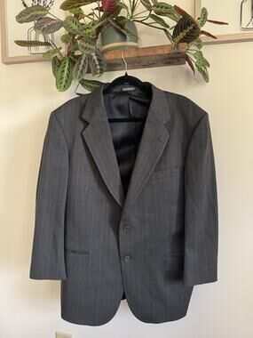 Stafford Traveler Plus Mens Suit‎ Jacket Blazer 42S Charcoal Gray Pinstripe Wool